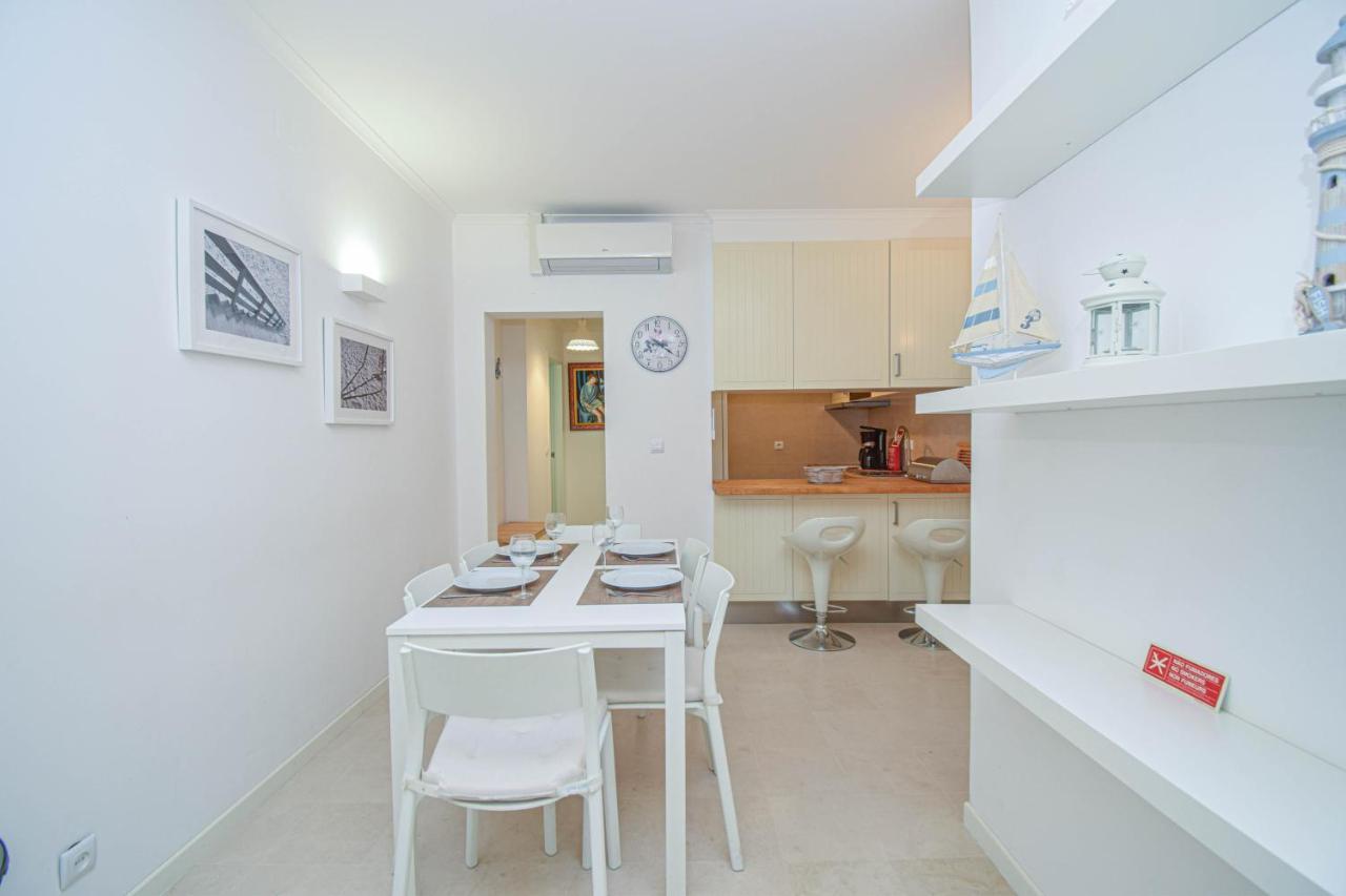 Central Family Apartment - 60 M From The Beach Кашкайш Екстер'єр фото