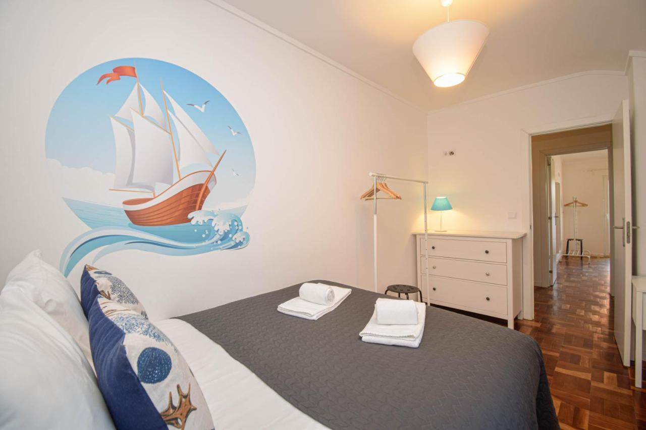 Central Family Apartment - 60 M From The Beach Кашкайш Екстер'єр фото